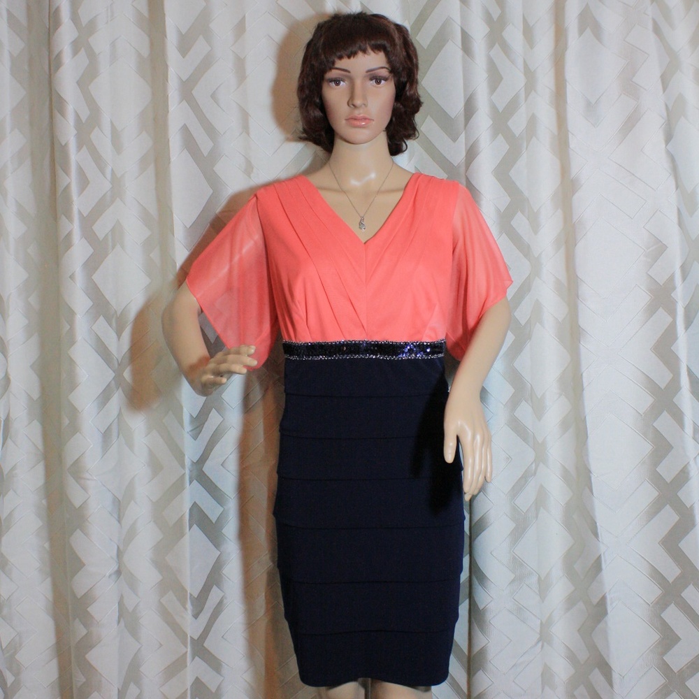 Enfocus Dress - Picture 1 of 6